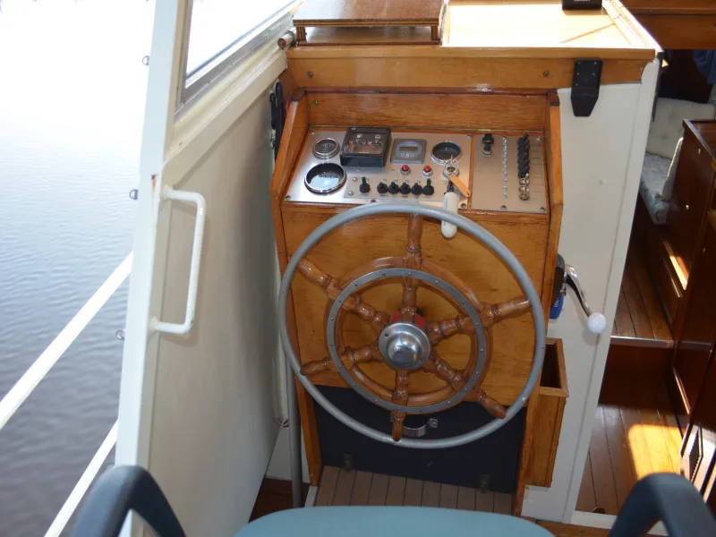 Eau Sauvage - Motor Yacht in Drachten