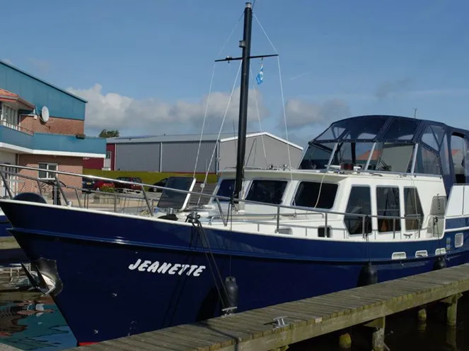 Jeanette - Motor Yacht in Woudsend
