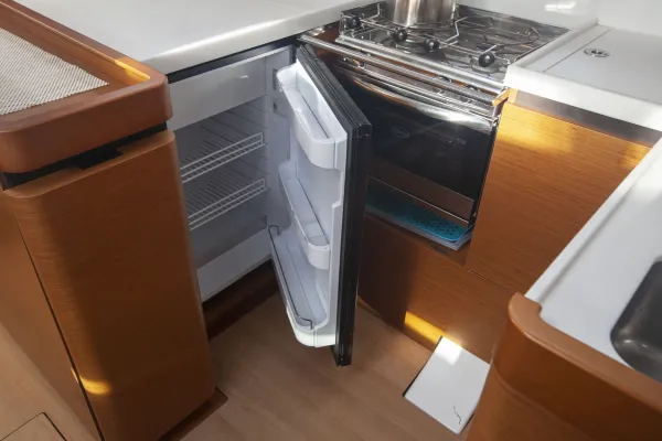 Fridge