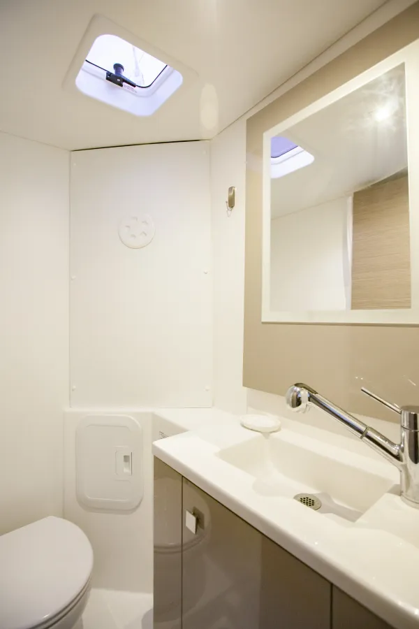 Front WC (port side)