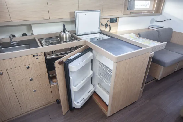 Fridge