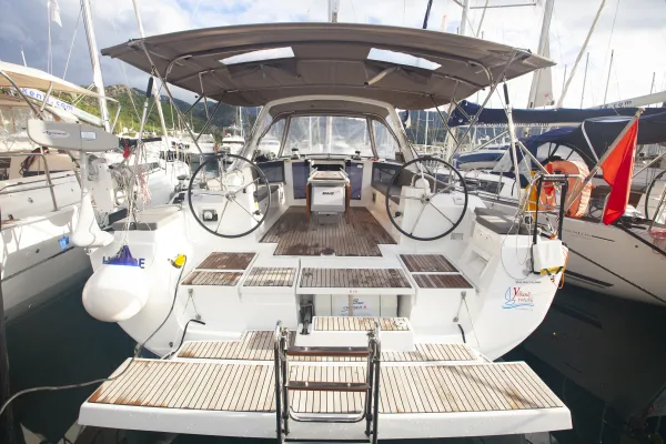Transom