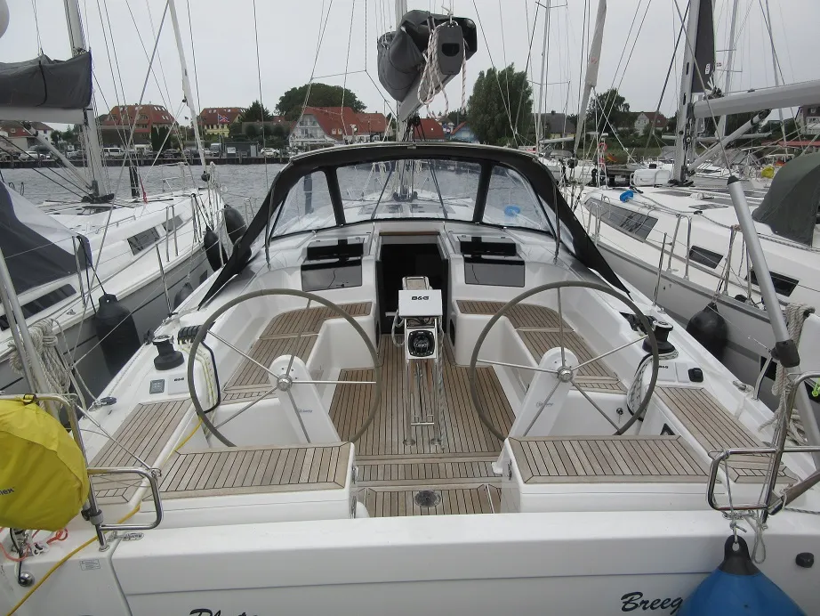 FIFTEEN - Sailboat in Stockholms län