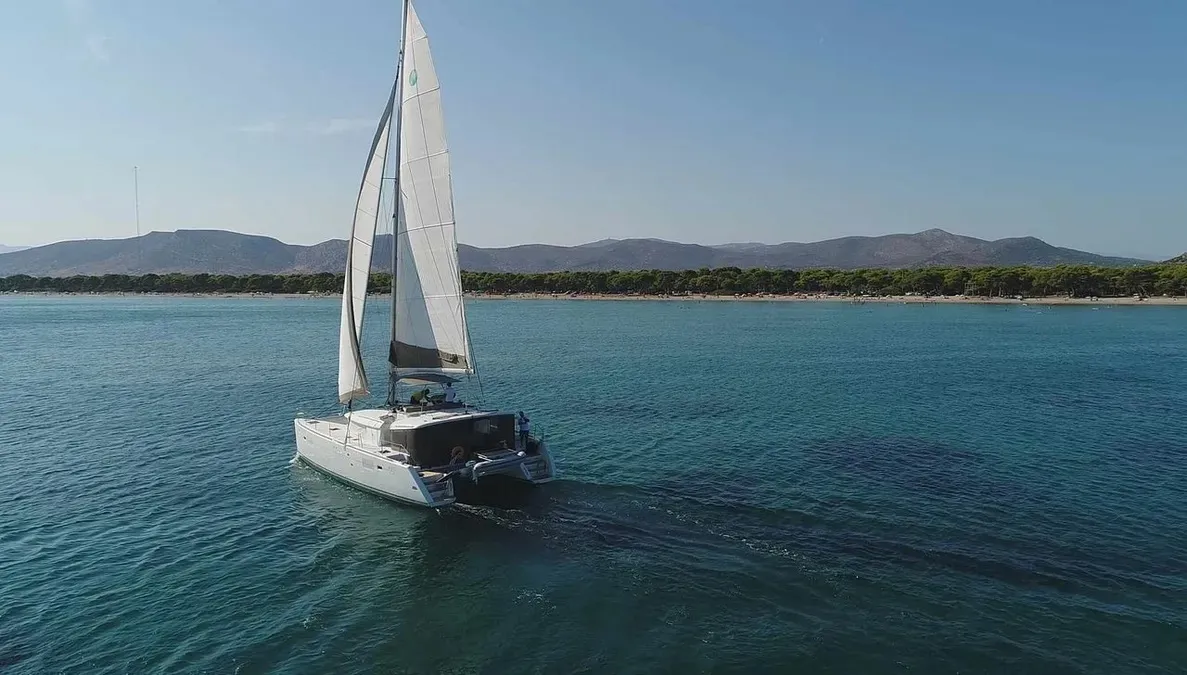 No name - Whole Yacht - Catamaran in Lefkada