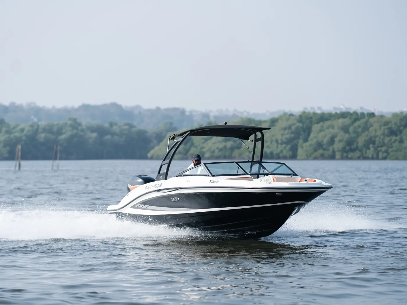 Katy - Motor Yacht in Panaji