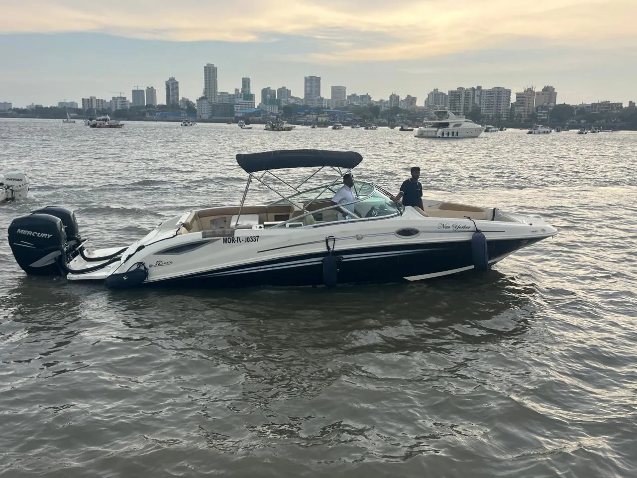 New Yorker - Motor Yacht in Wadi Bandar