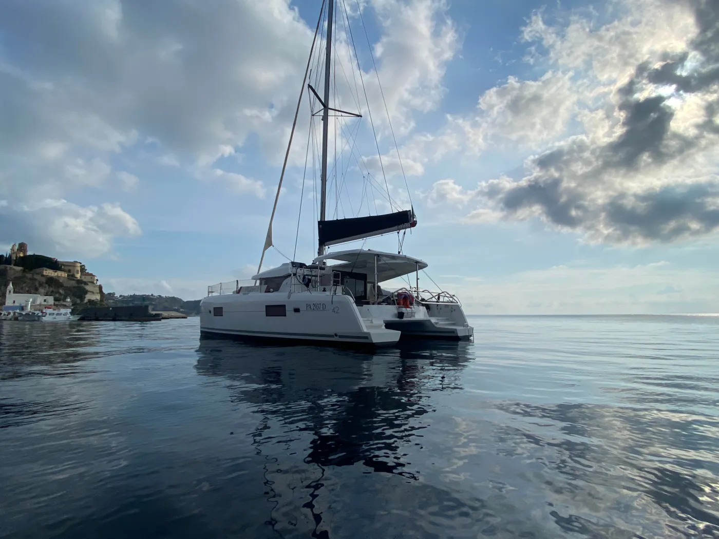 MAGAN 1 WATER MAKER - PANNELS - Catamaran in Città metropolitana di Messina