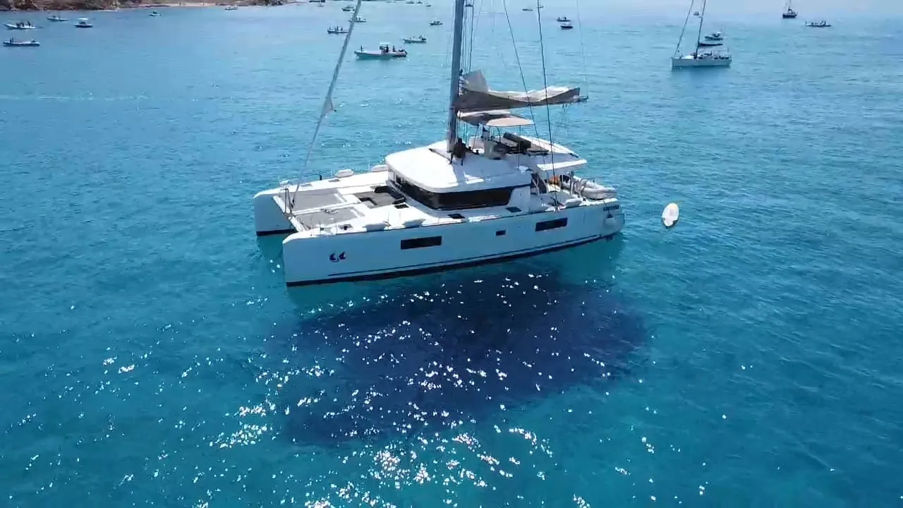 Cala Luna - Catamaran in Marinella