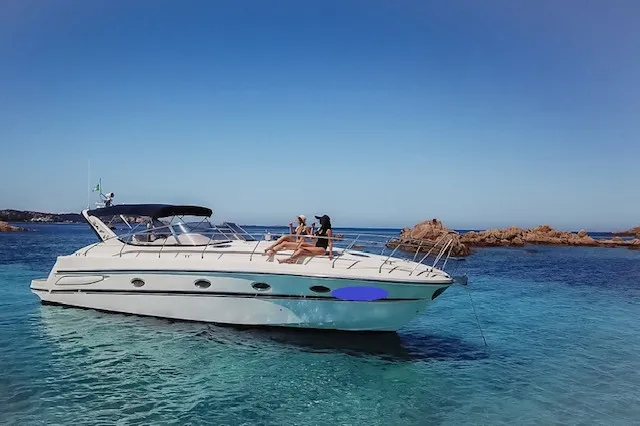 Notorius - Motor Yacht in Portisco