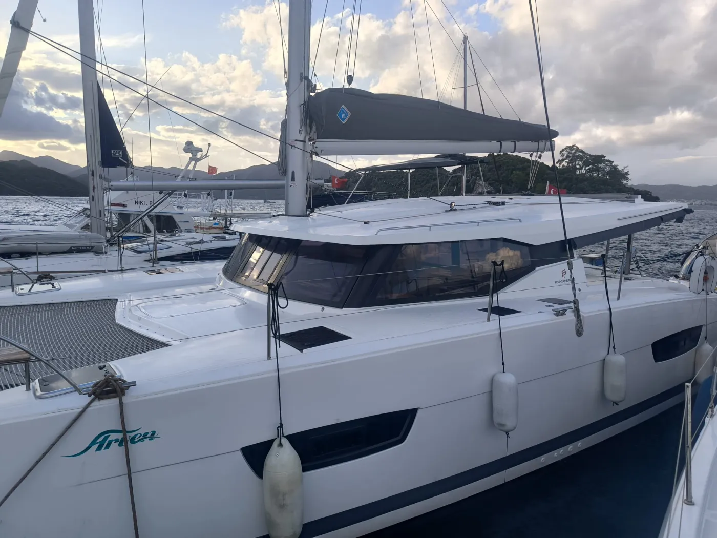 Arven - Catamaran in Adaköy