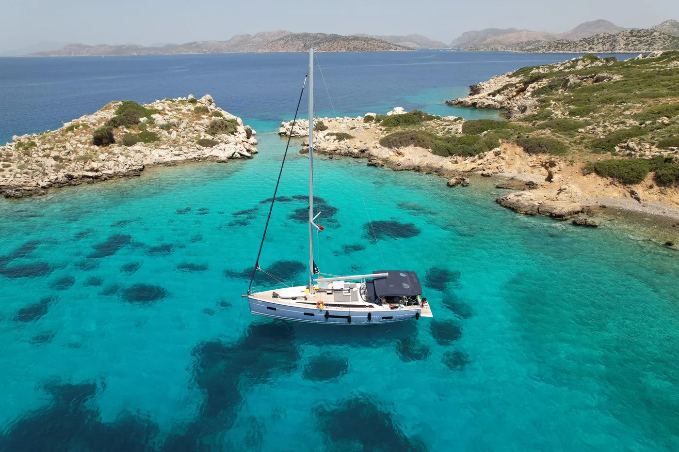 Dion - Sailboat in Sarıana