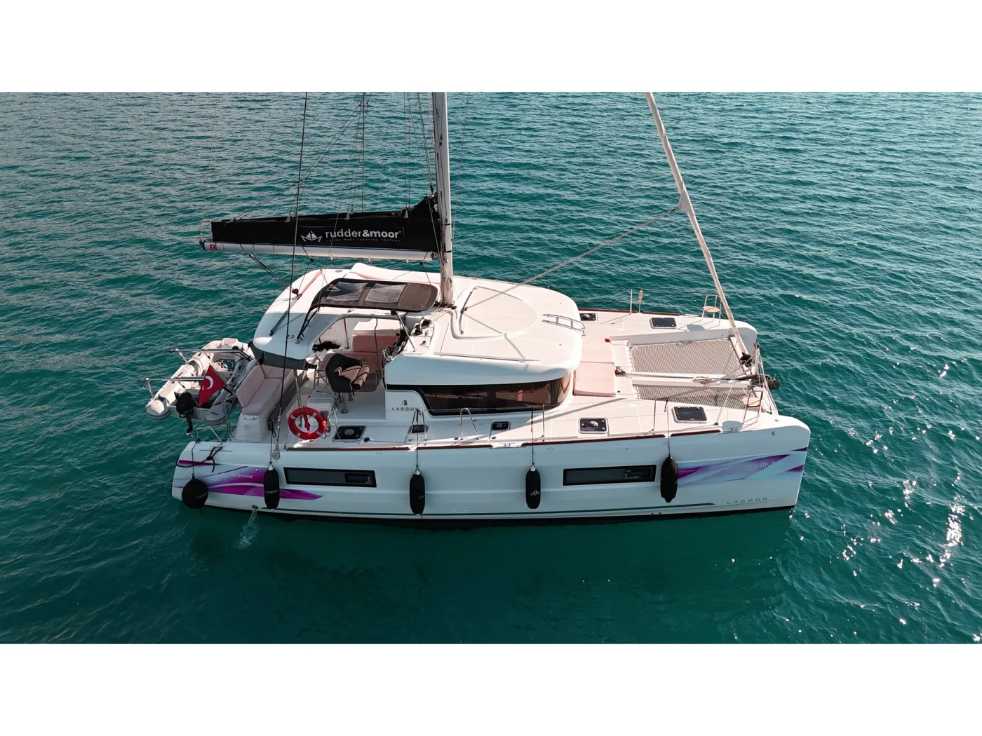 Shima - Catamaran in Sarıana