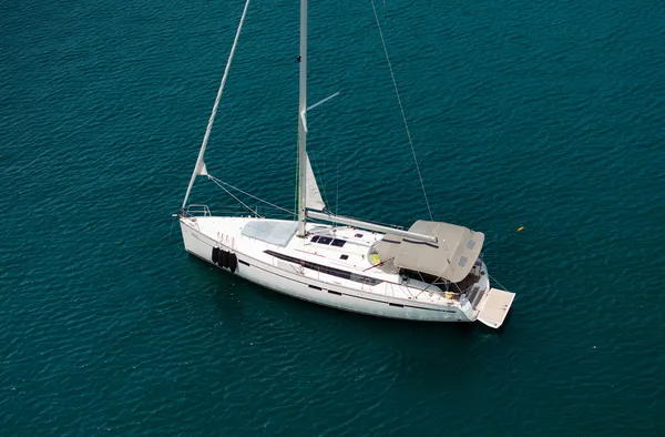 Vela