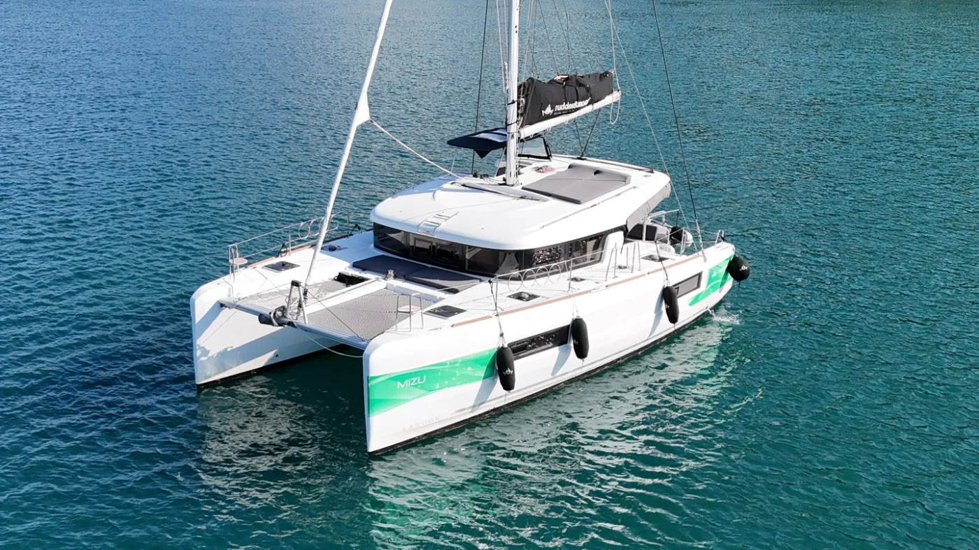 Mizu - Catamaran in Karagözler