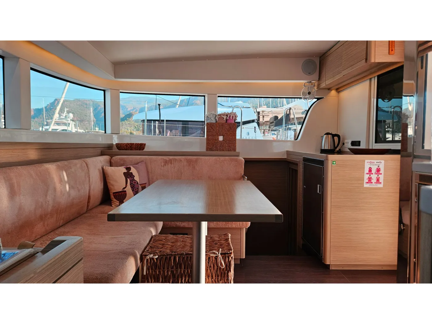 Mizu - Catamaran in Karagözler