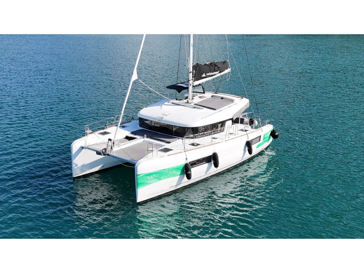 Mizu - Catamaran in Karagözler
