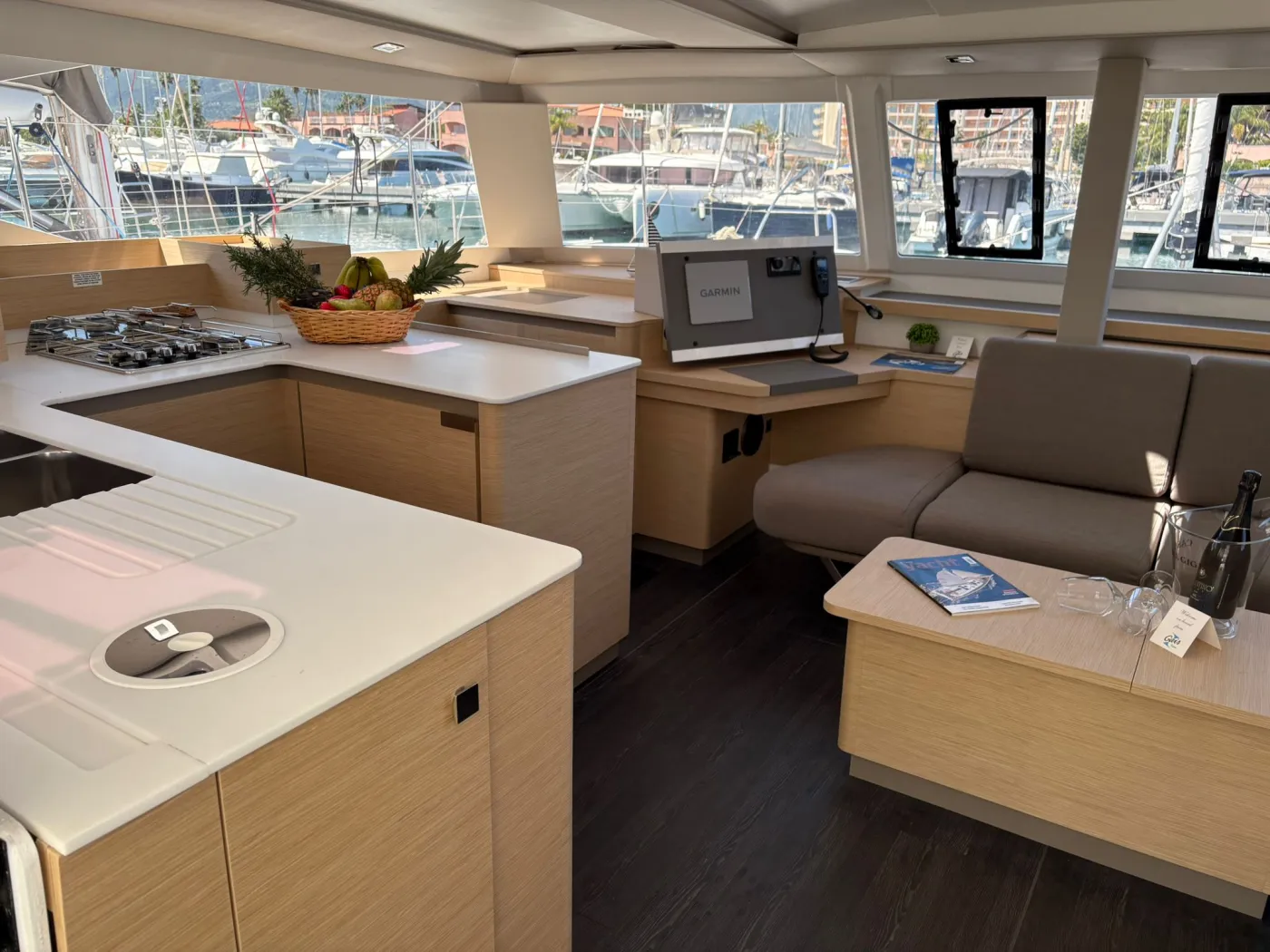 Harley Quinn - Catamaran in Tonnarella