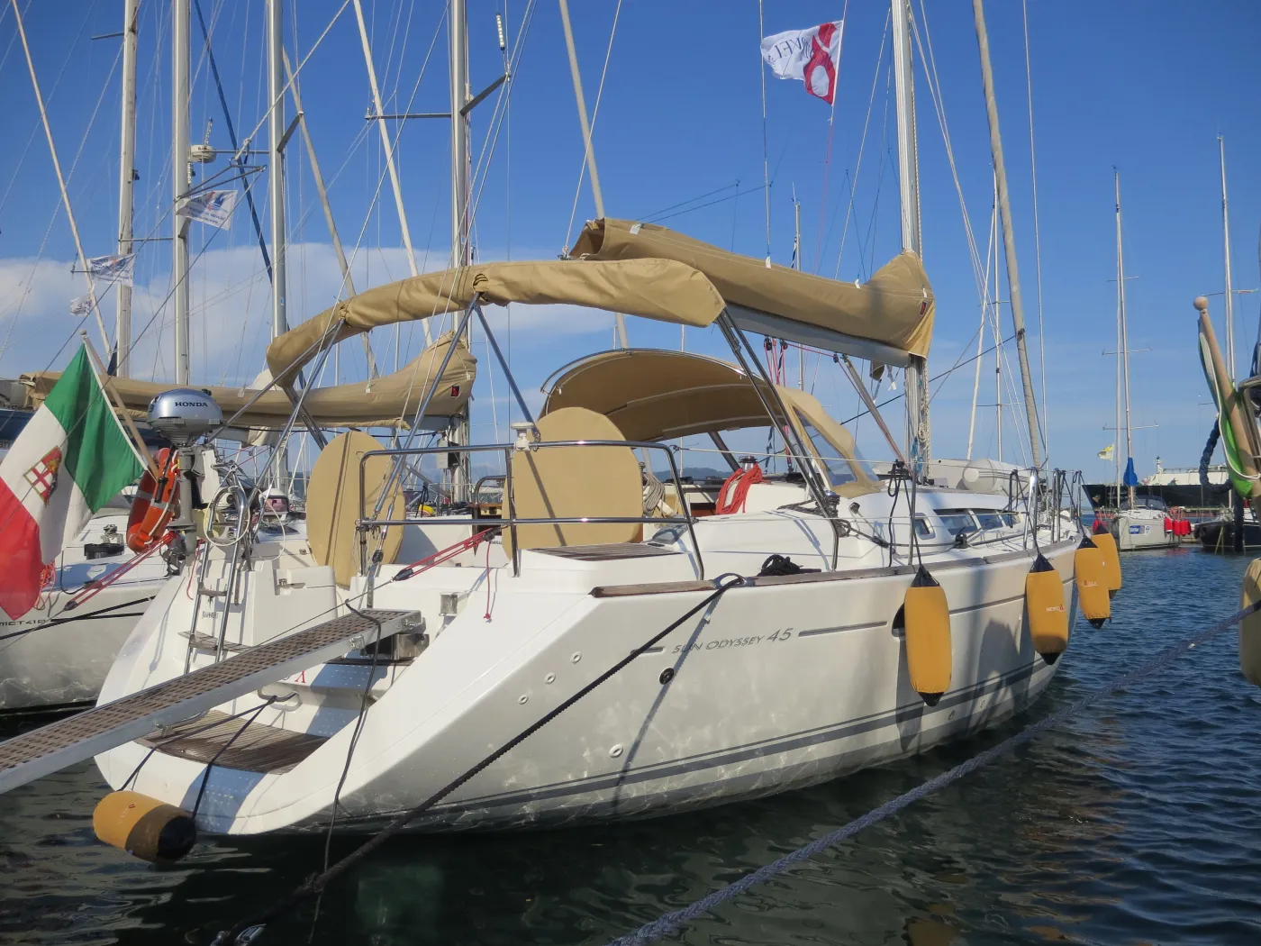 MondoX (refit 2019) - Sailboat in Fezzano
