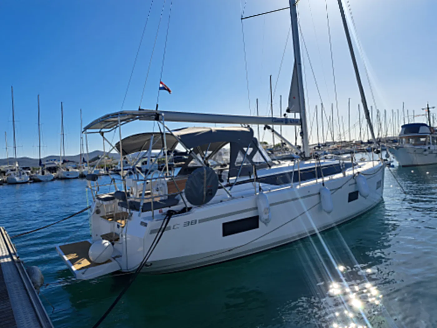 Asterix - Yelkenli içinde Zadar