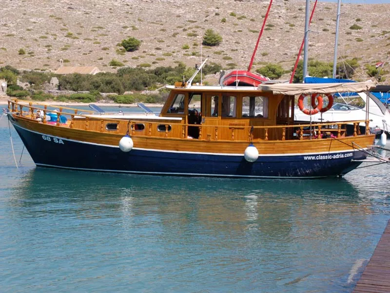 LUKA - Motor Yacht in Zadar