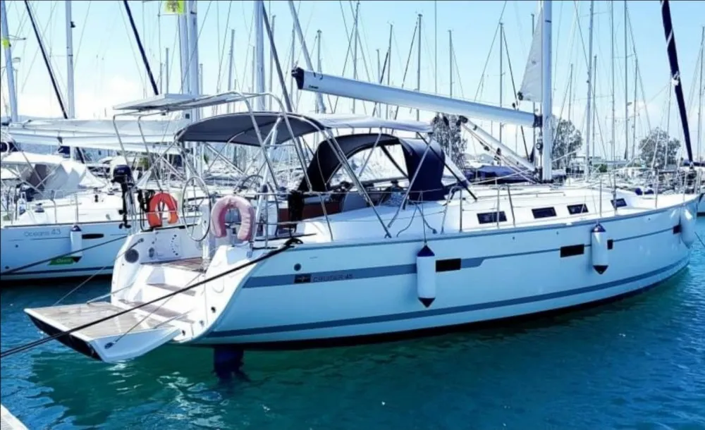 Bimba matta - Yelkenli içinde Provincia di Livorno
