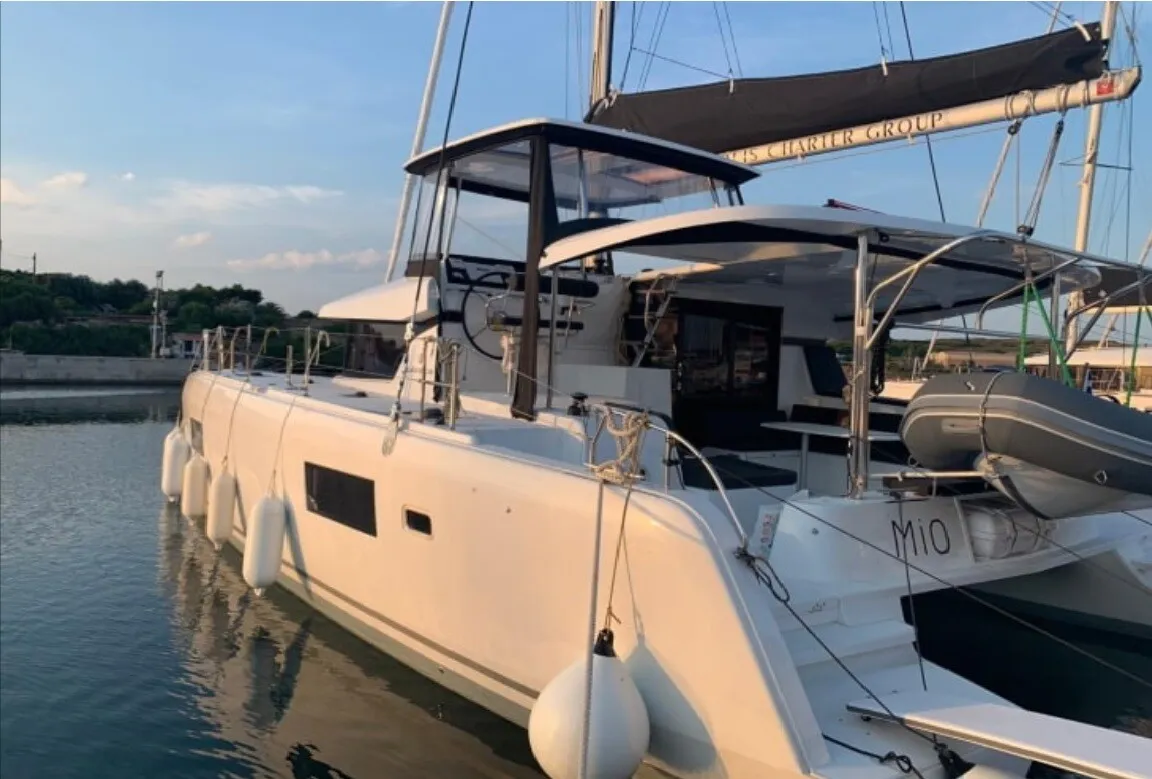 MIO - Katamaran içinde Lefkada