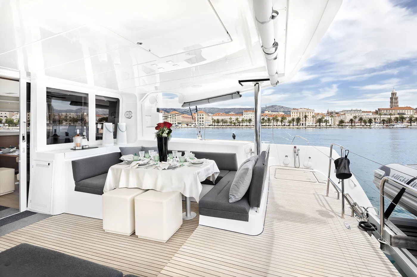 EMERALD GEMINI - Catamaran in Kaštel Gomilica