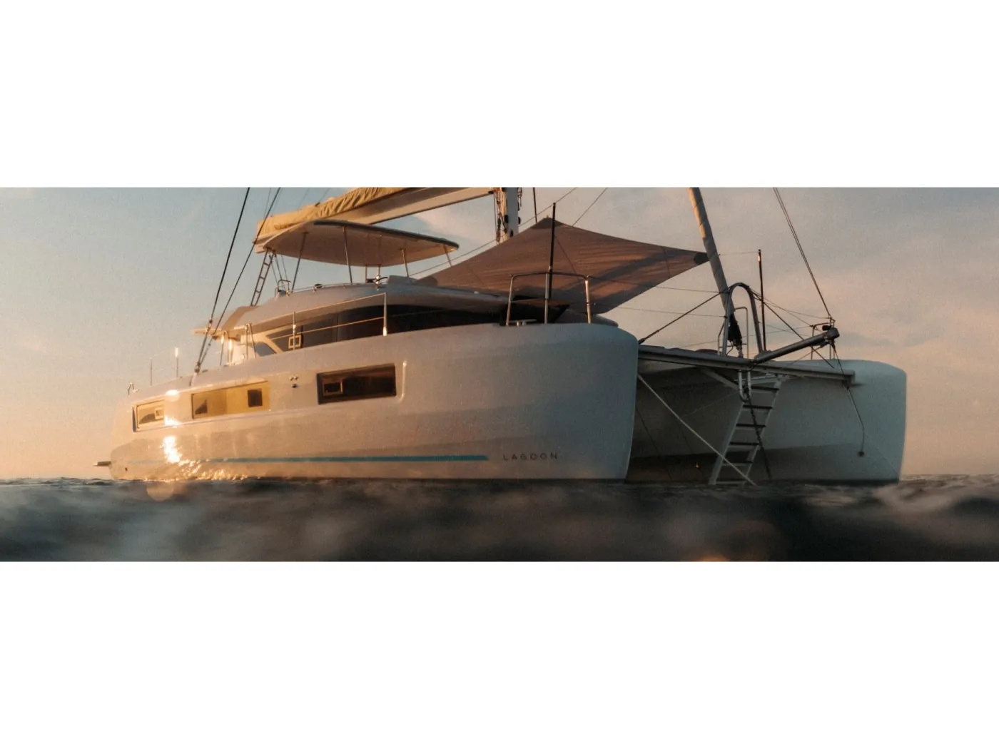 ELYSIUM - Catamaran in Kaštel Gomilica