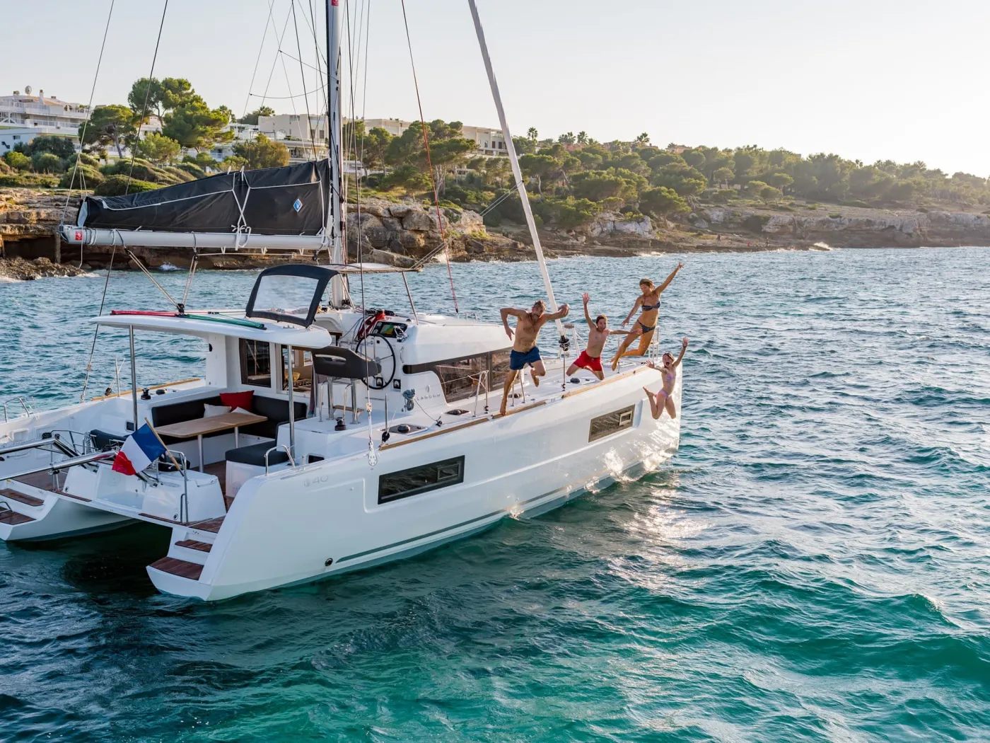 PUSSYCAT - Catamaran in Kaštel Gomilica