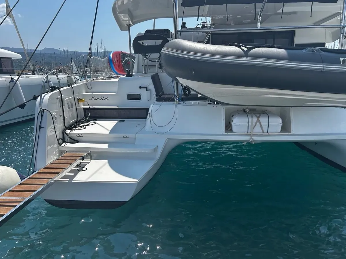 Marebella (Pax 12) - Catamaran in Lefkada