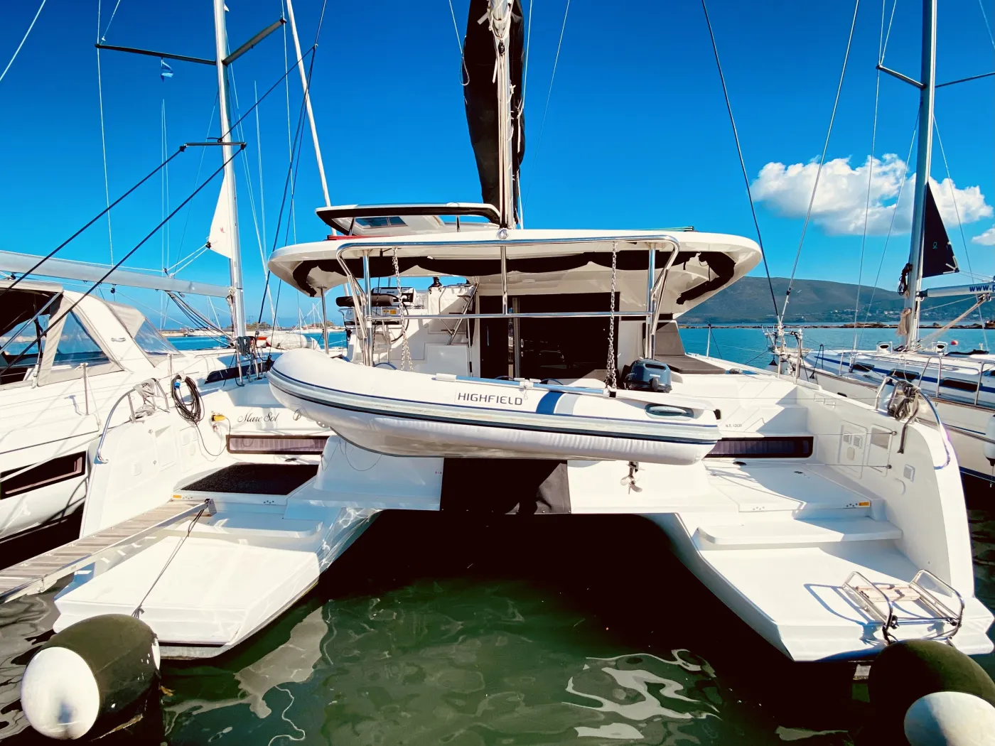 Maresol (Pax 12) - Katamaran içinde Lefkada