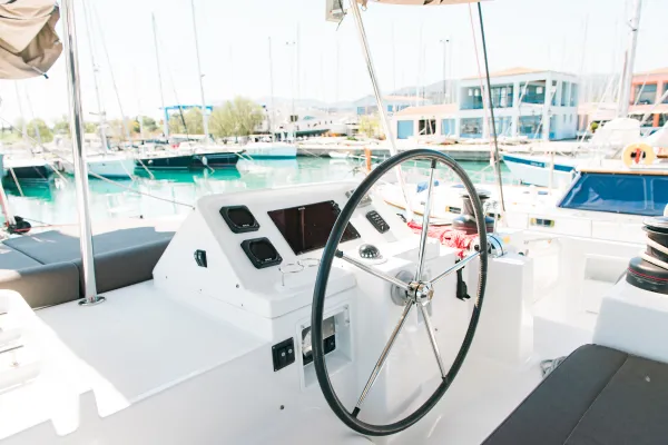 Athina (Pax 12)