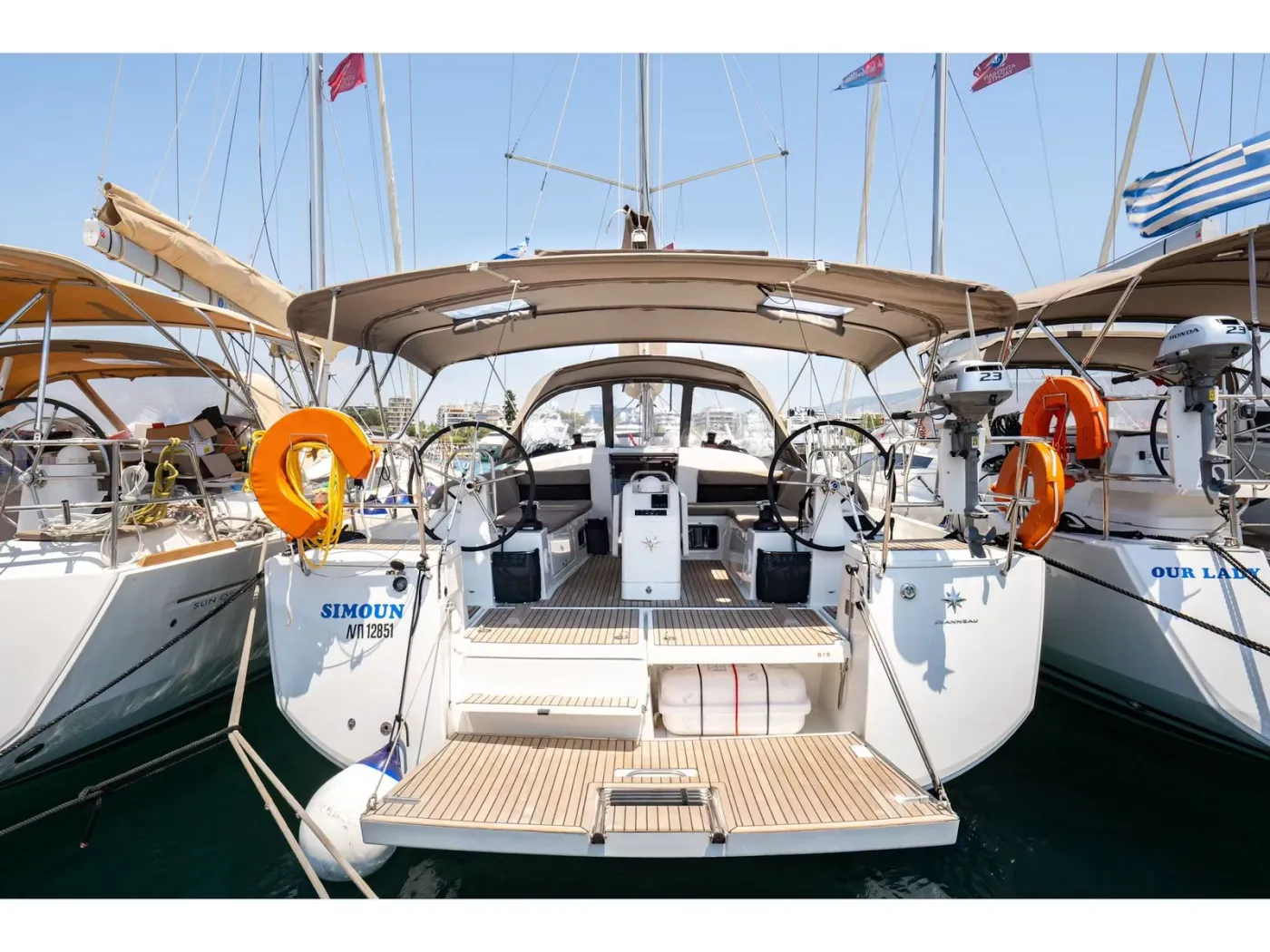 Simoun (Pax 10) - Sailboat in Lefkada