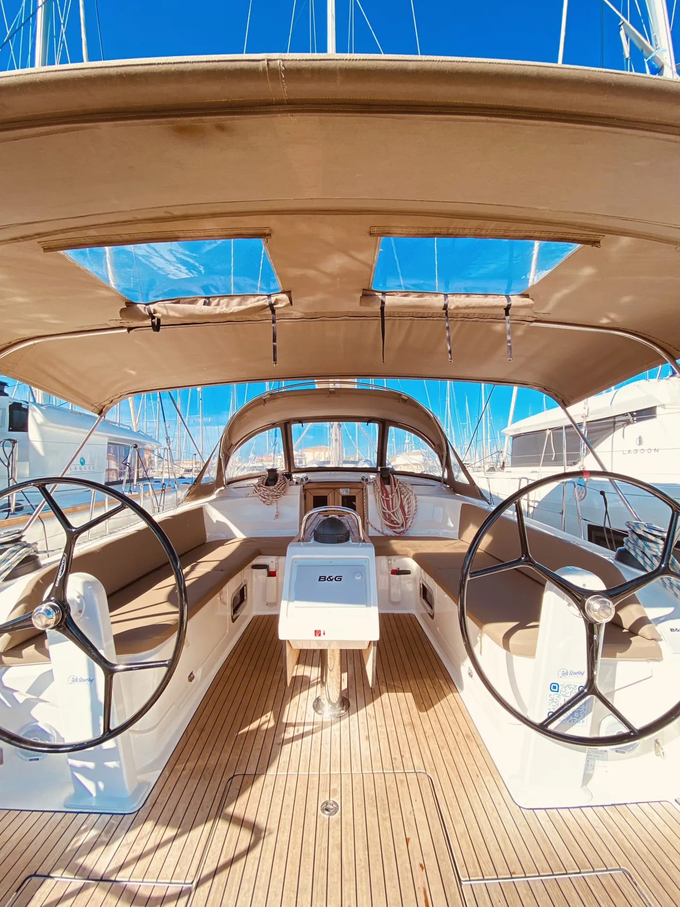 Euphoria (Pax 10) - Sailboat in Lefkada