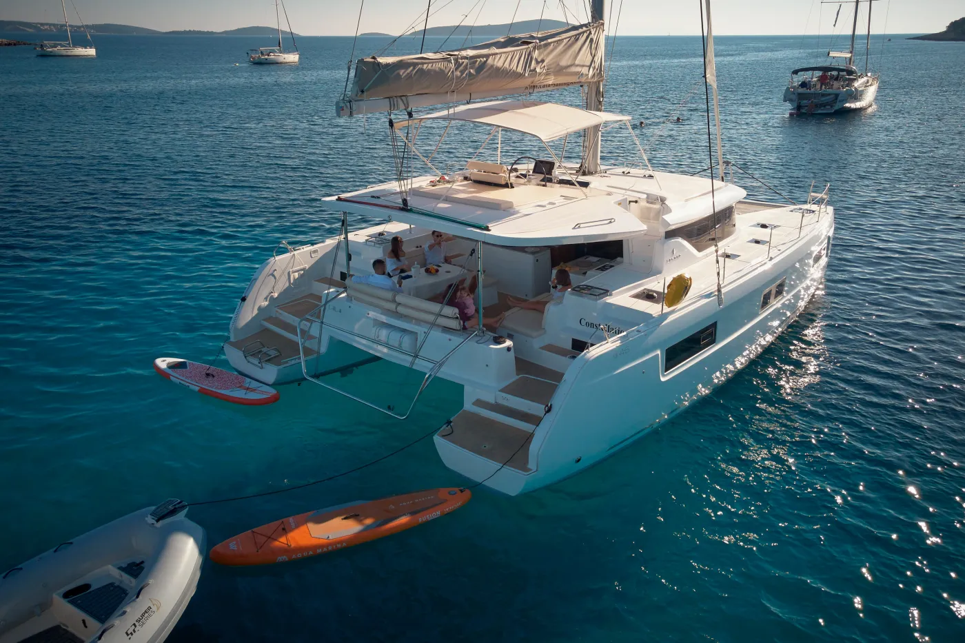 CONSTELLATION - Katamaran içinde Trogir