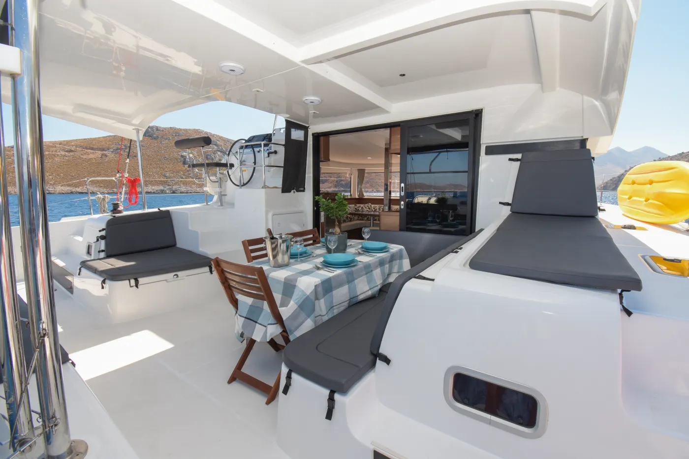 Aenaos - Catamaran in Rodos