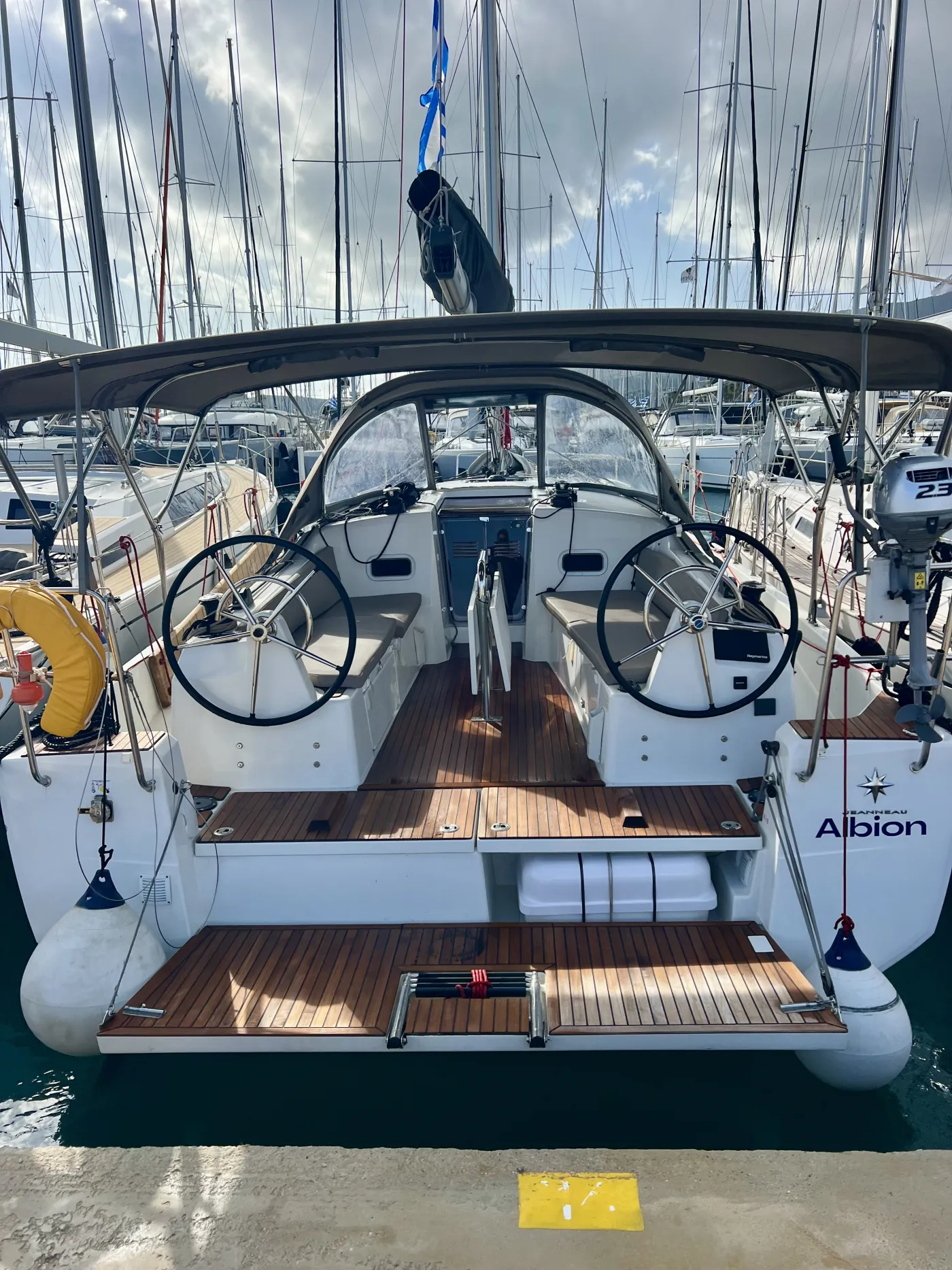 Albion - Sailboat in Kos