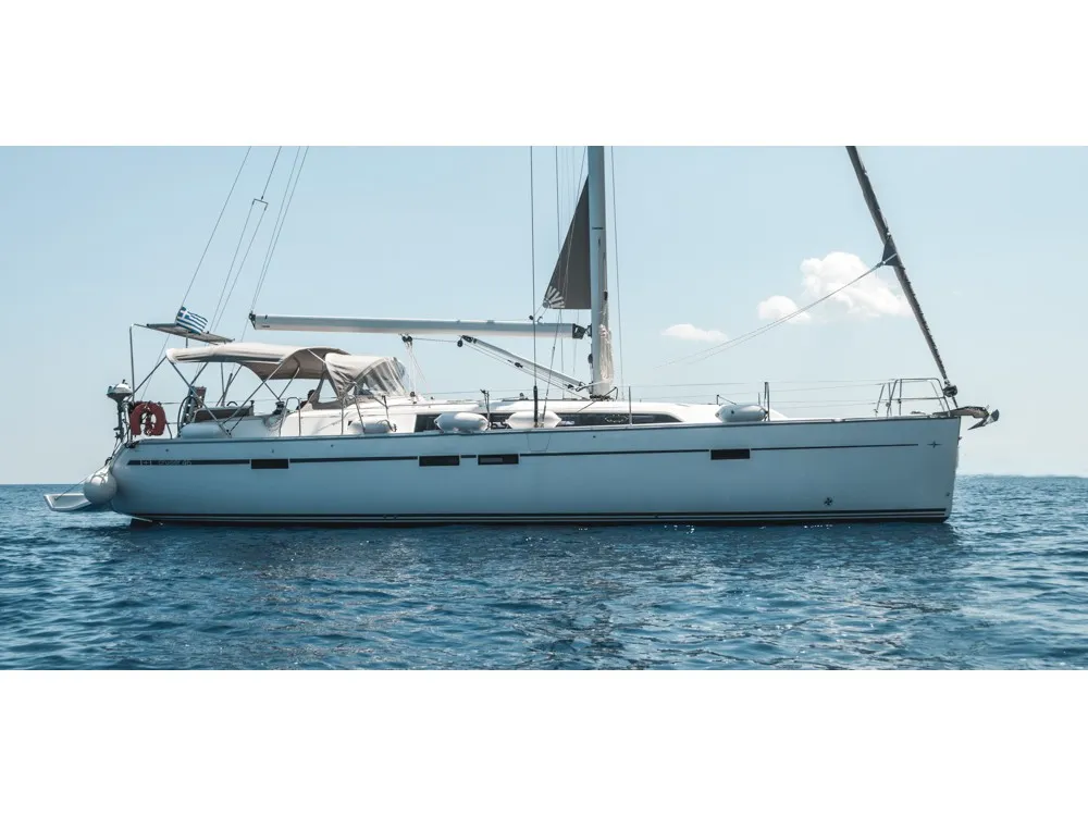 Ioli - Sailboat in Alimos