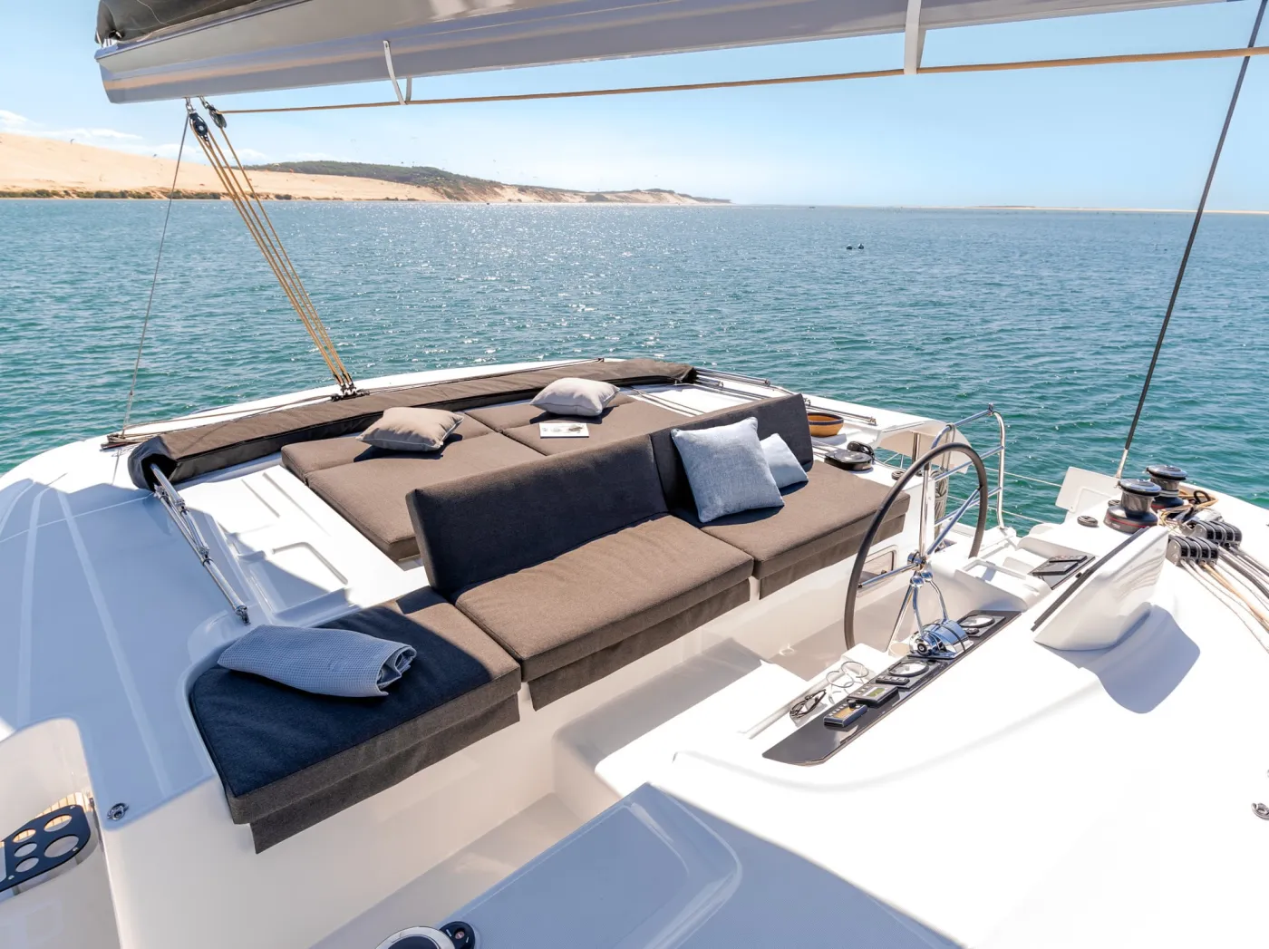 Krista - Catamaran in Alimos