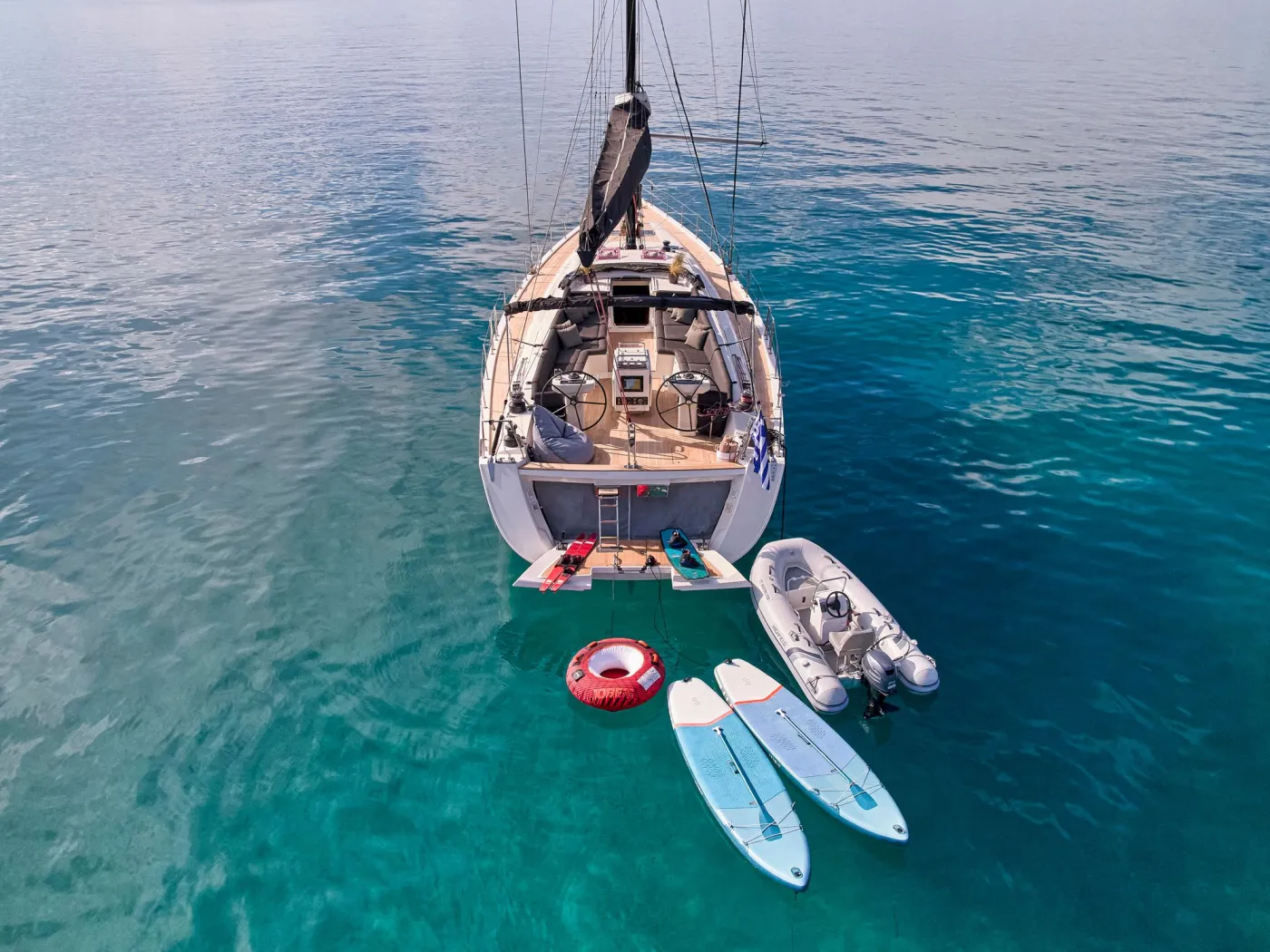 Shooting Star - Sailboat in Alimos