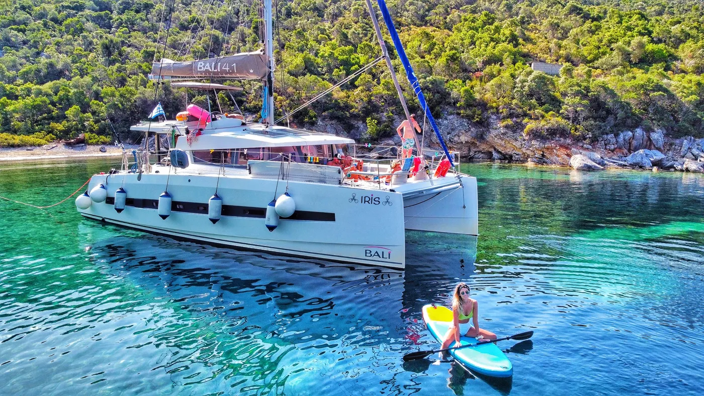 Iris - Catamaran in Volos