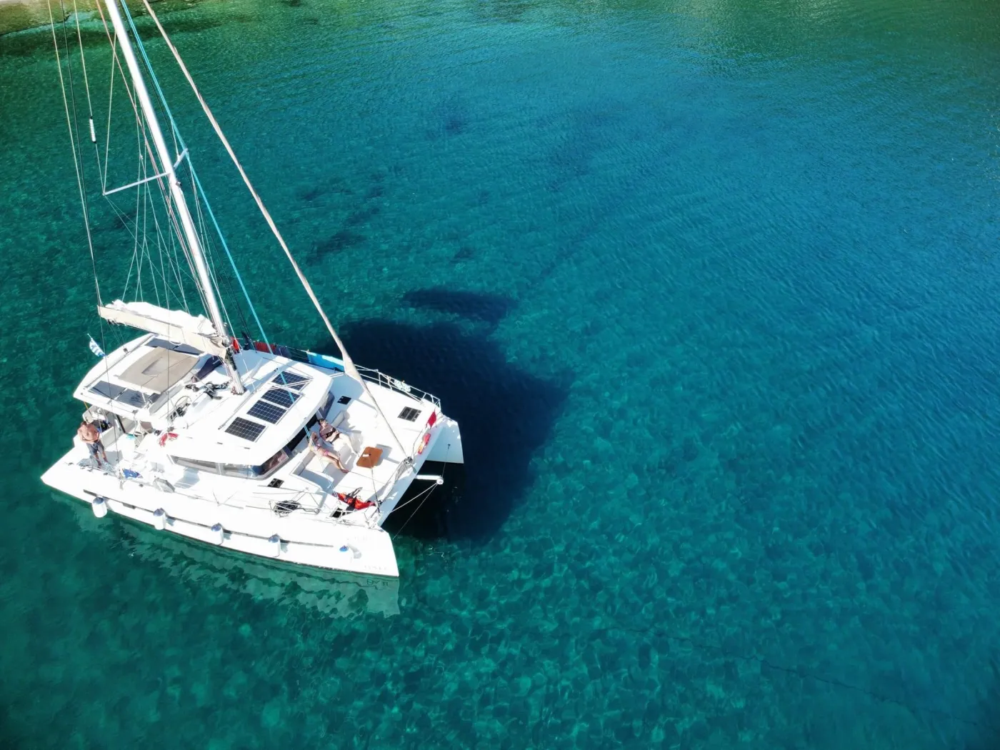 Iris - Catamaran in Volos
