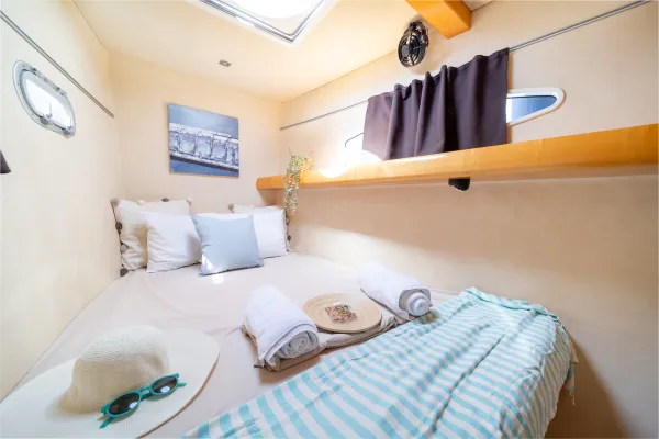 Zorba CAT Cabin 4
