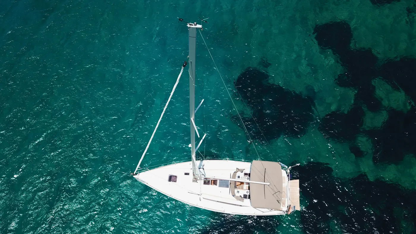 Anerada - Sailboat in Alimos