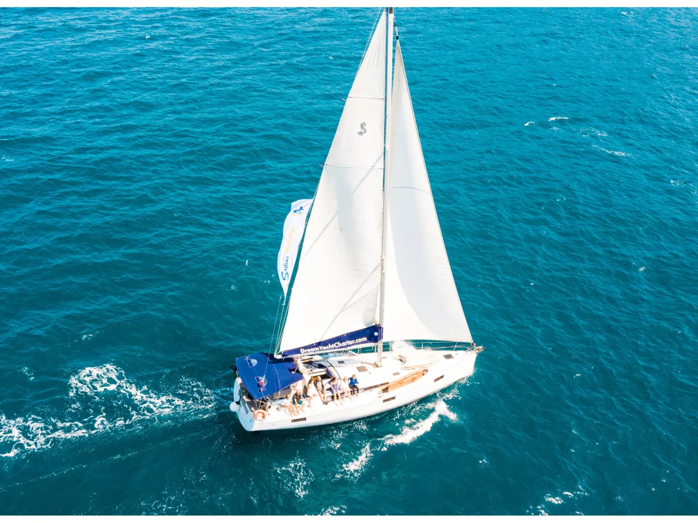 Nabucco: Aft cabin #2 (Cabin charter - 2 pax) Fully Crewed, ALL EXPENSES - Yelkenli içinde Kaštel Gomilica