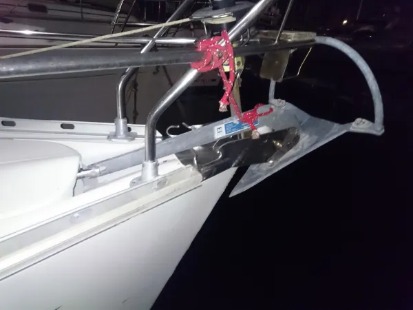 Pythagoras (electric head, wind generator)