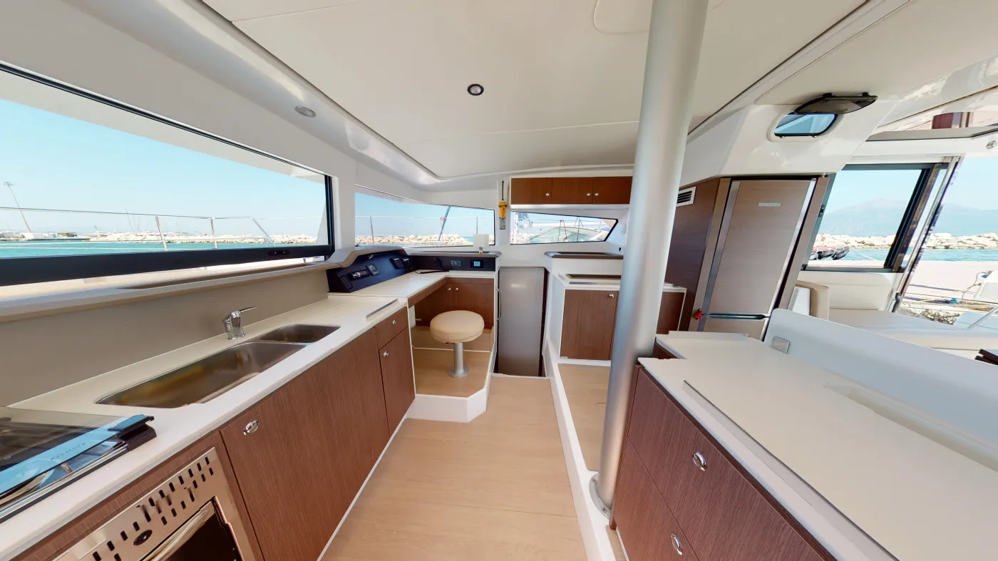 Efi - Catamaran in Lefkada
