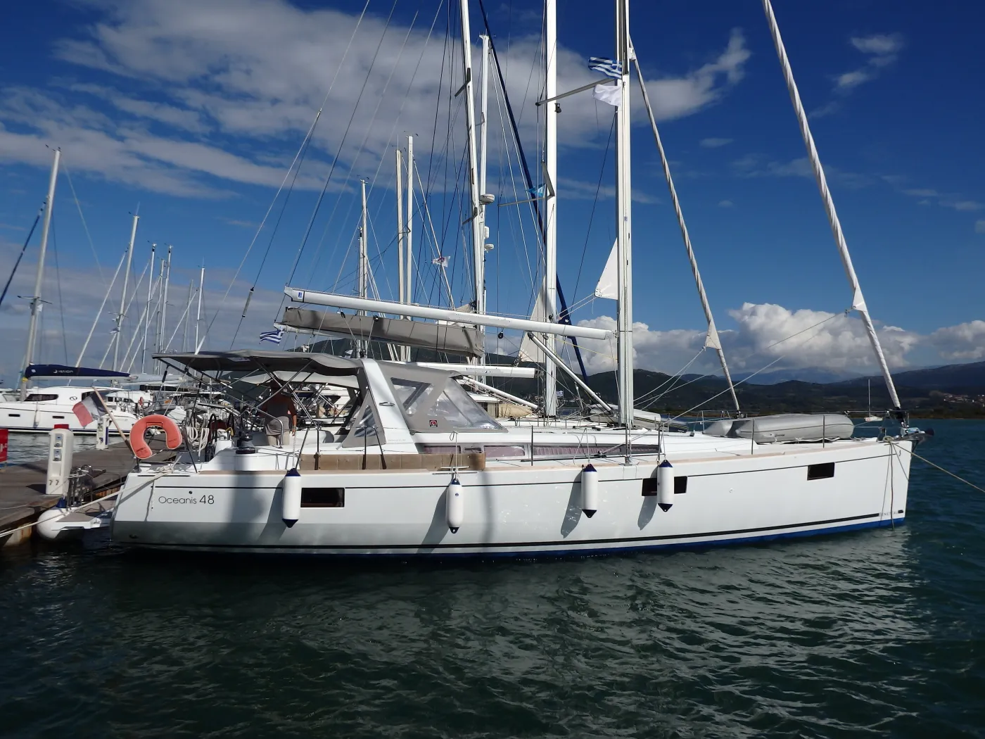 Oceanis 48 - Sailboat in Lefkada