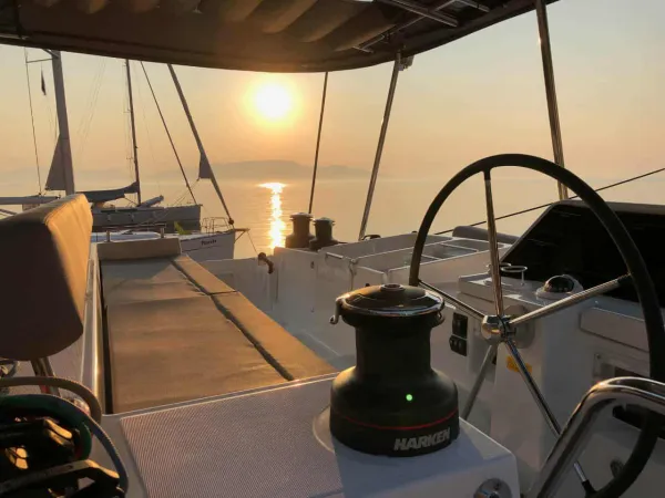 Lagoon 450F built 2019 Generator, A/C, Watermaker