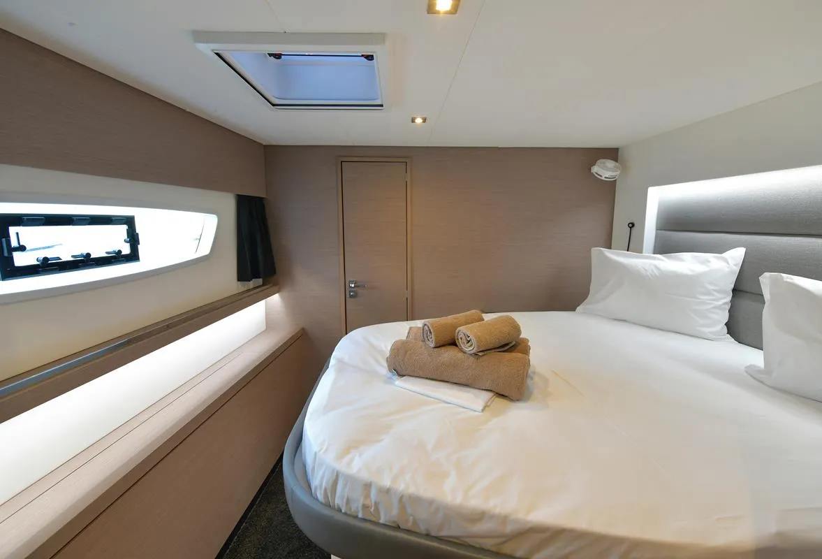 Eclipsea - Catamaran in Alimos